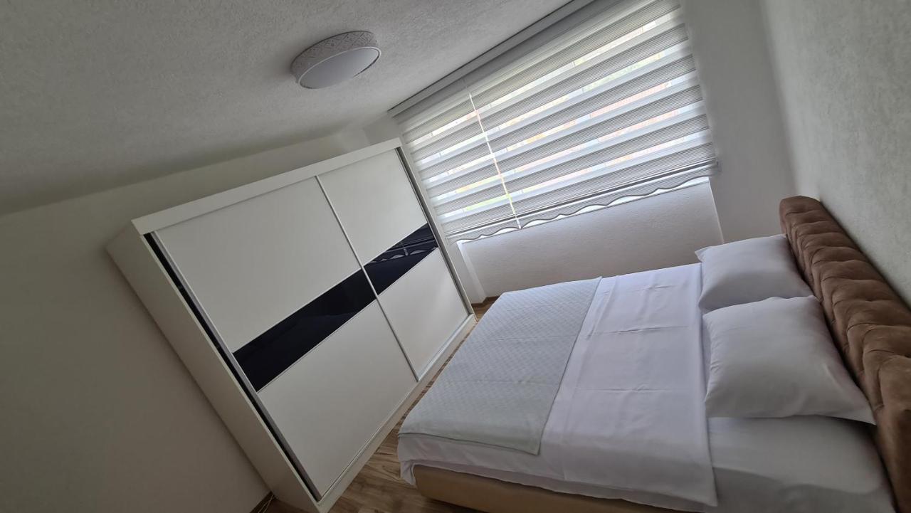 Galata Vip Apartment Novi Pazar Exteriör bild